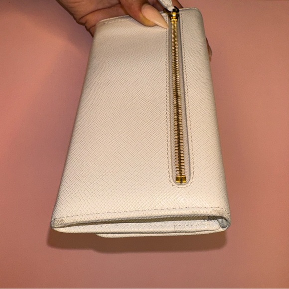 Authentic Prada Continental Leather Bow Tie Wallet - Picture 7 of 14